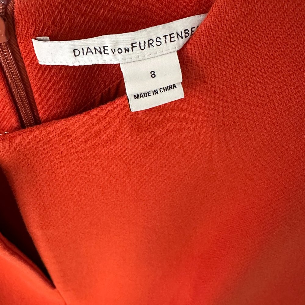 Diane von Furstenberg dress, size 8 - Picture 2 of 3